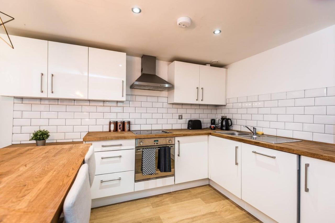 Host - Loft Apt In L1 - Walk Everywhere Liverpool