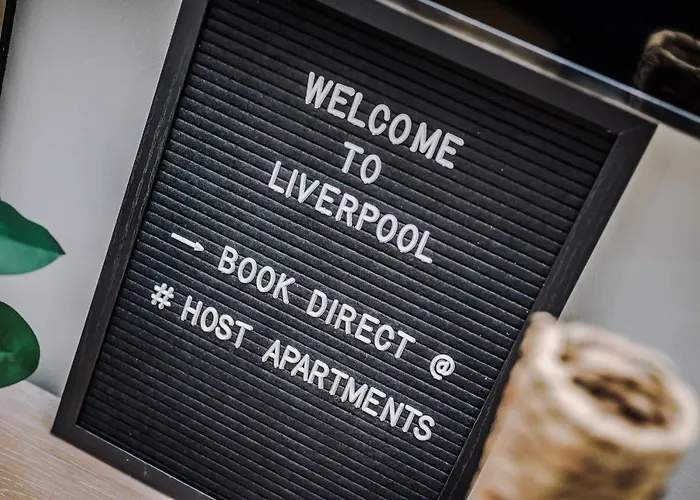 Host Apartments - Loft Apt In L1 - Walk Everywhere